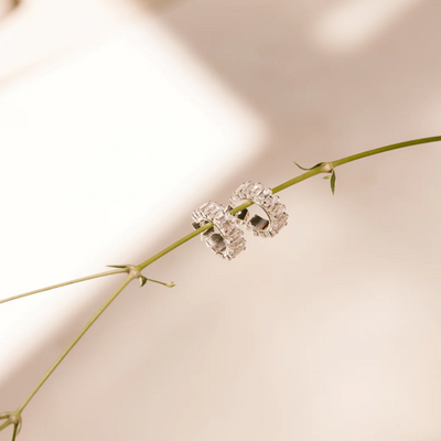 Stella Medium Hoops